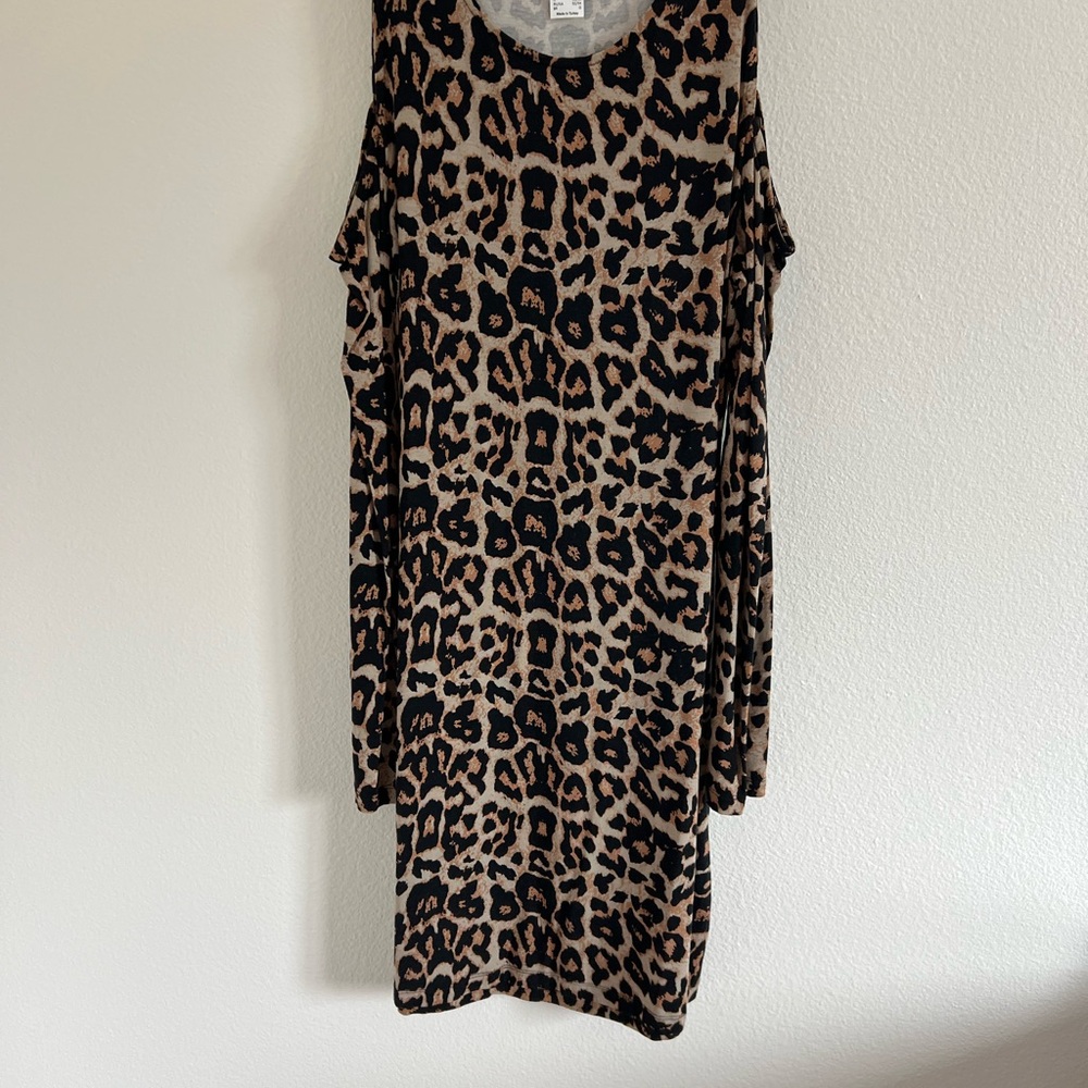 Leopard Print Sleeveless Dress